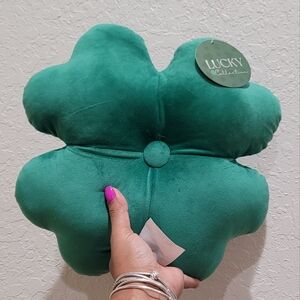St Patrick Four Leaf Clover Accent Deco Pillow